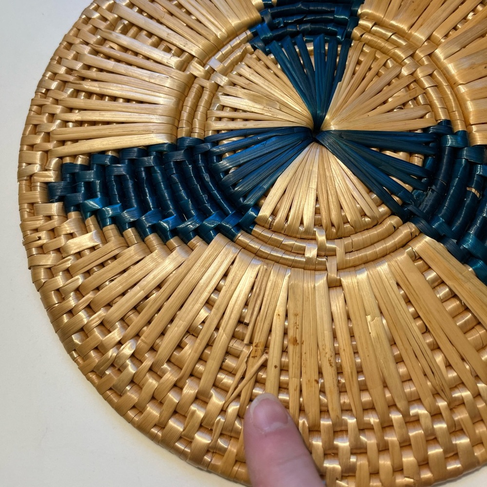 Set/3 Vintage woven trivets/ hot plates - Picture 4 of 13
